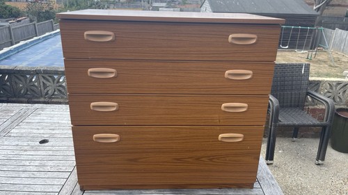 Schreiber drawer chest of - drawer,